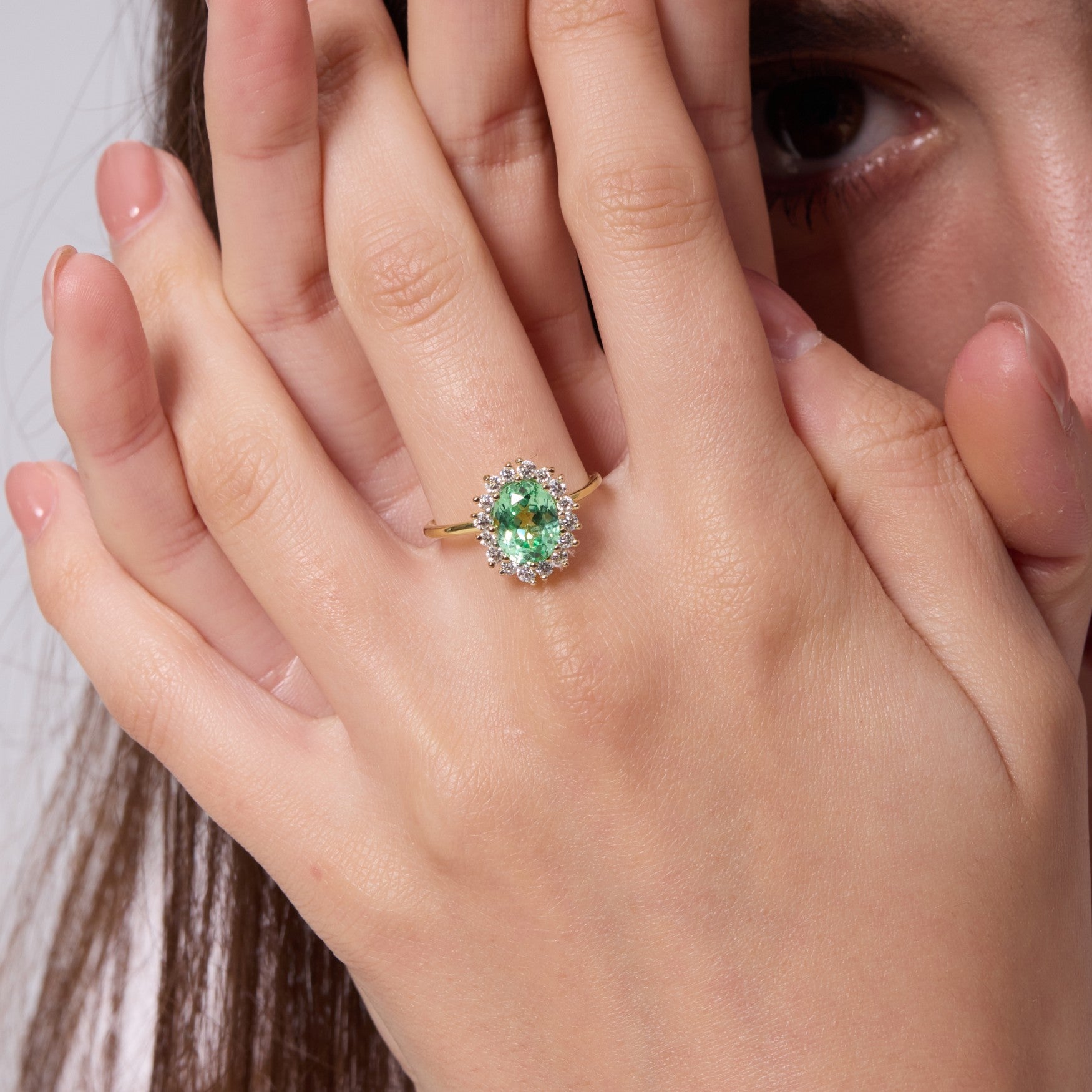 Vivid Mint Green Bud Halo Ring - Oval Brilliant