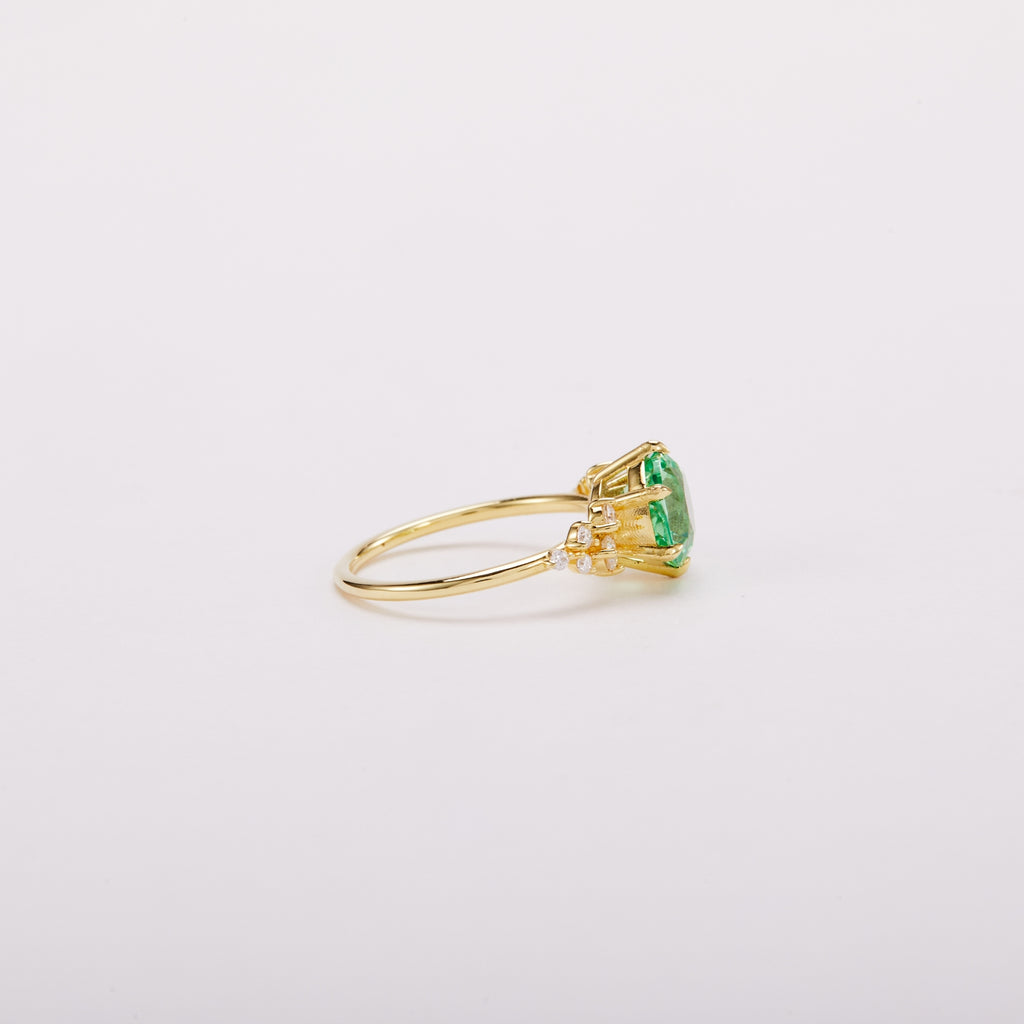 Vivid Mint Green Bloom Cluster Ring - Round Brilliant