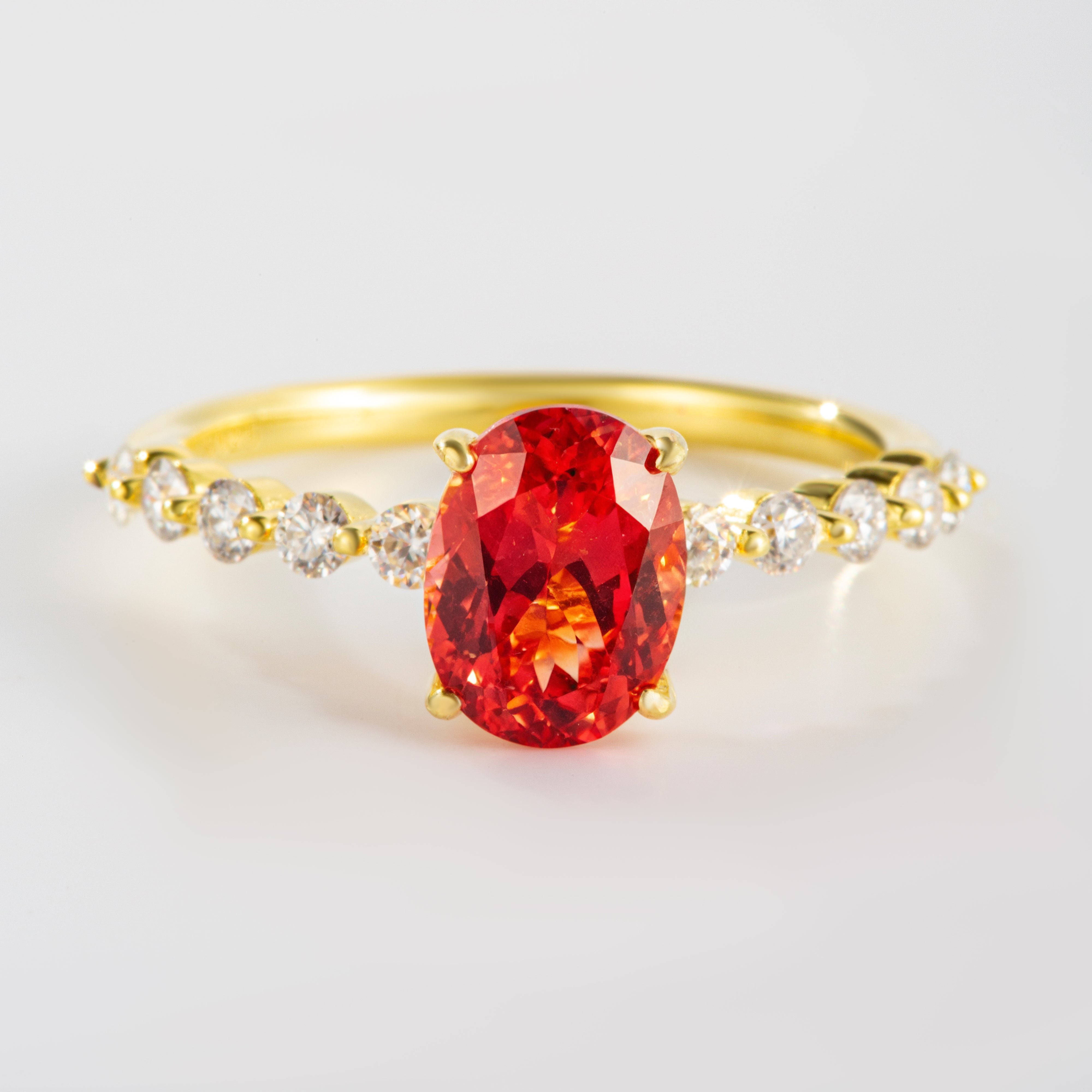 Padparadscha Sunset Sapphire Lumière Flottante Ring | Alvaura