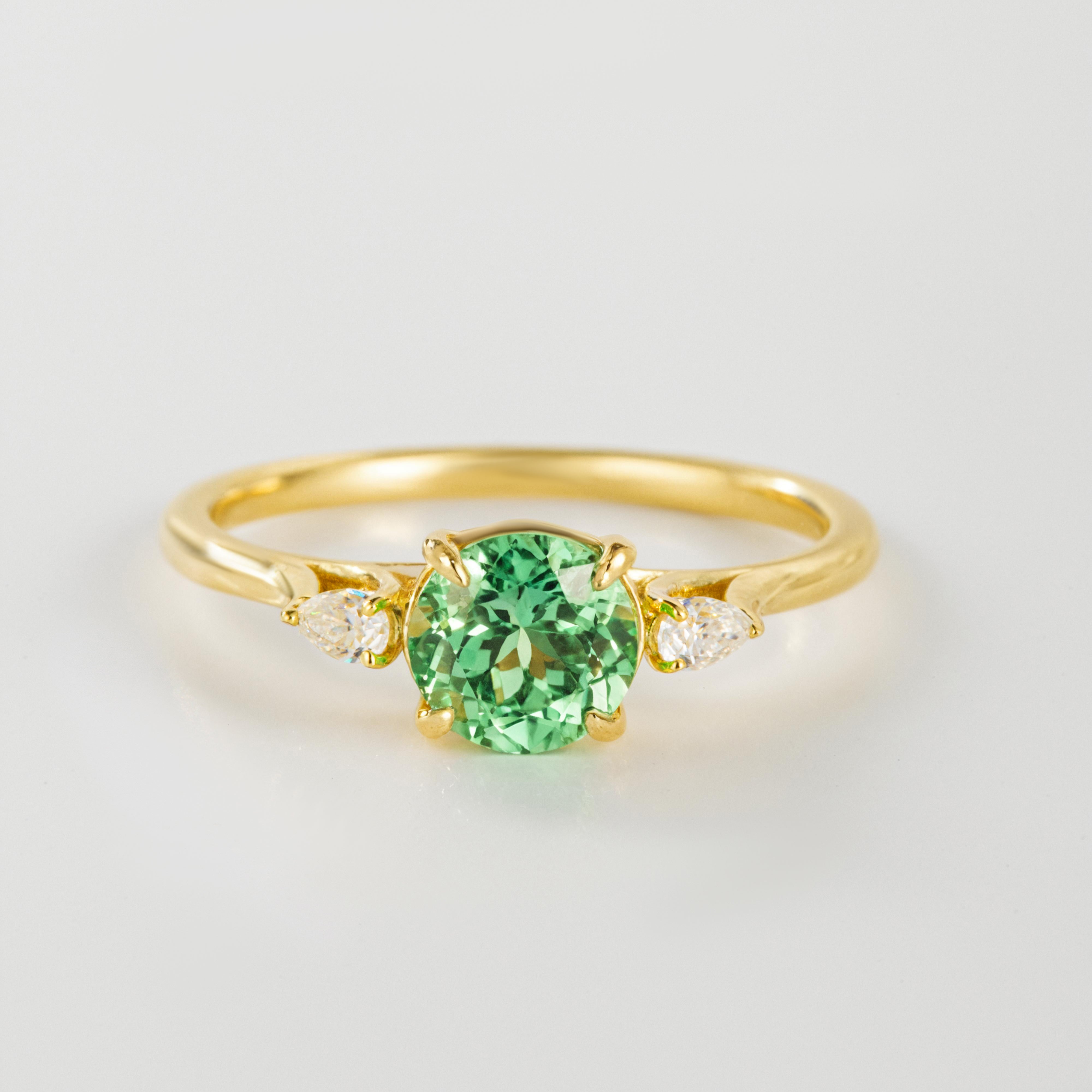 Mint Green Sapphire Three-Stone Ring | Alvaura