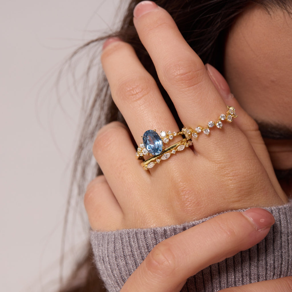 Santa Maria Blue Bloom Cluster Ring - Oval Brilliant
