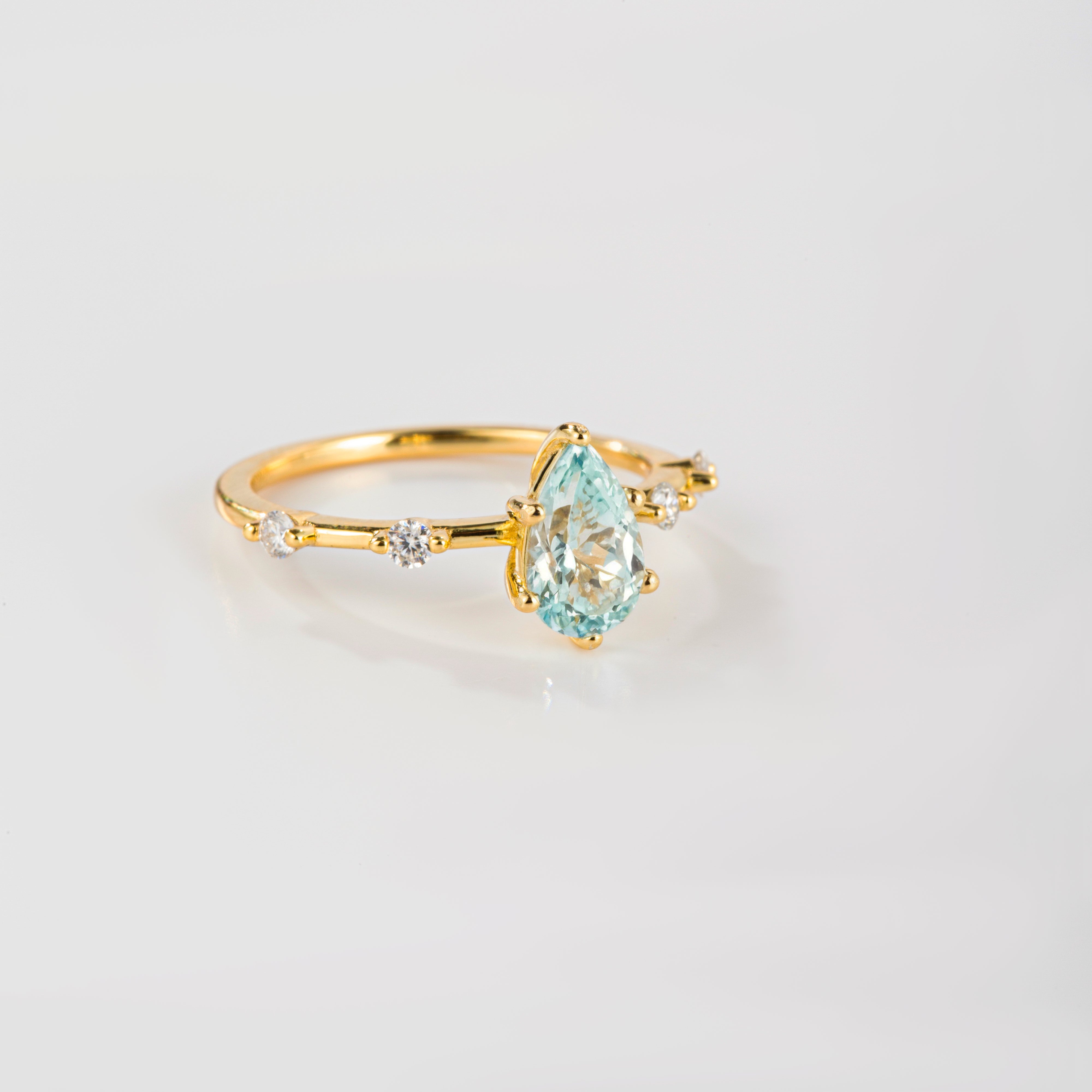 Aquamarine Blue Sapphire Floating Ring | Alvaura