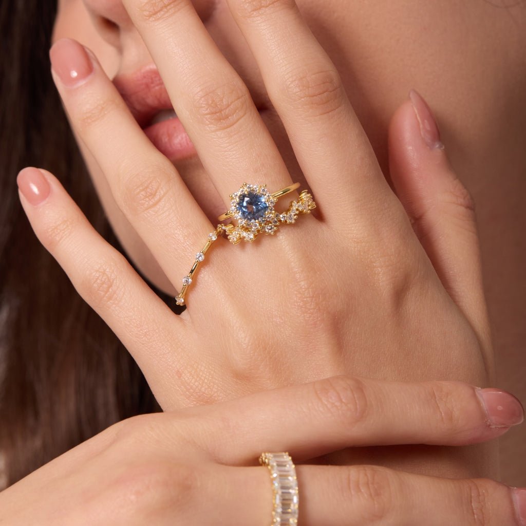 Santa Maria Blue Bud Halo Ring - Round Brilliant