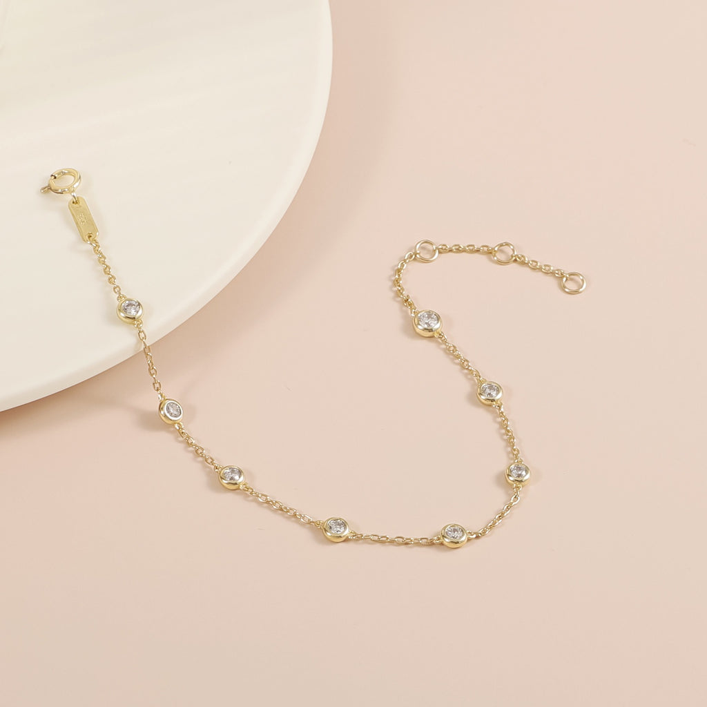Infinity Sparkle Bracelet