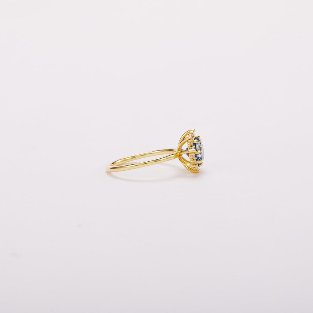 Santa Maria Blue Bud Halo Ring - Round Brilliant