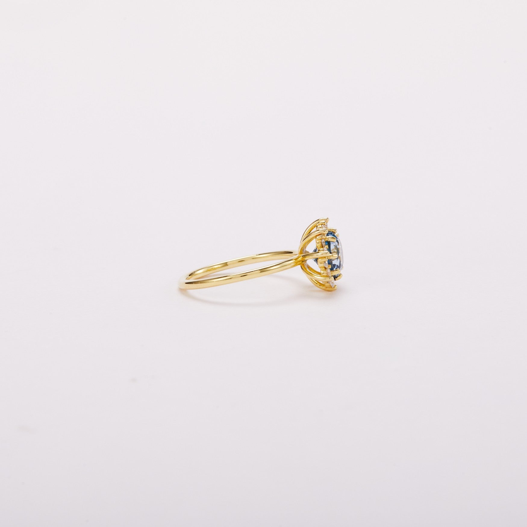 Santa Maria Blue Bud Halo Ring - Round Brilliant