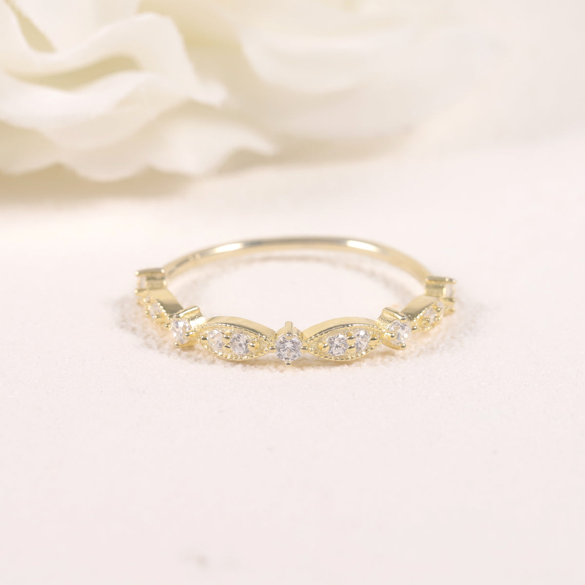 Noeud-Serti Stacking Ring | Alvaura