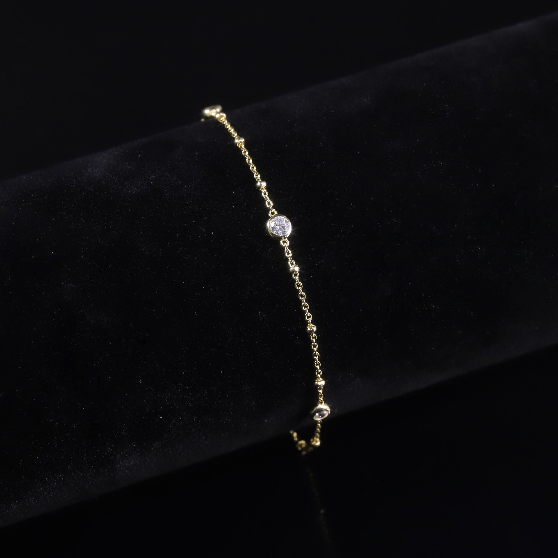 Dotted Star Bracelet