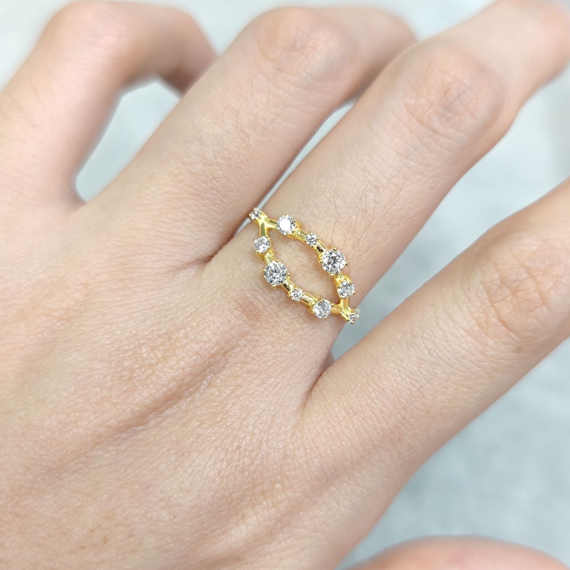 Gaze Stacking Ring