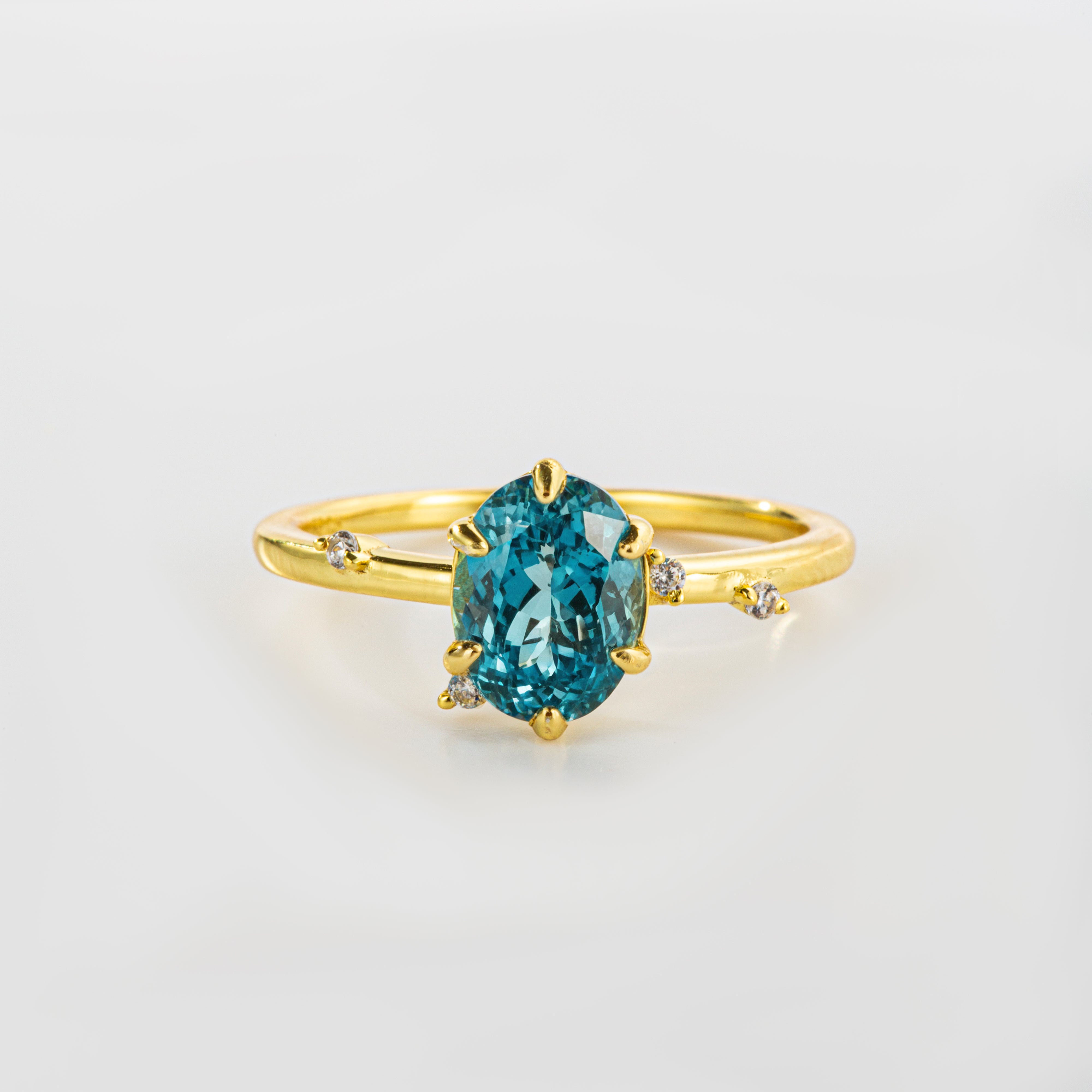 Santa Maria Blue Sapphire Dérive Ring | Alvaura