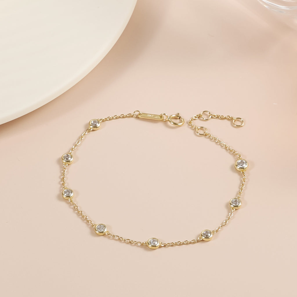 Infinity Sparkle Bracelet