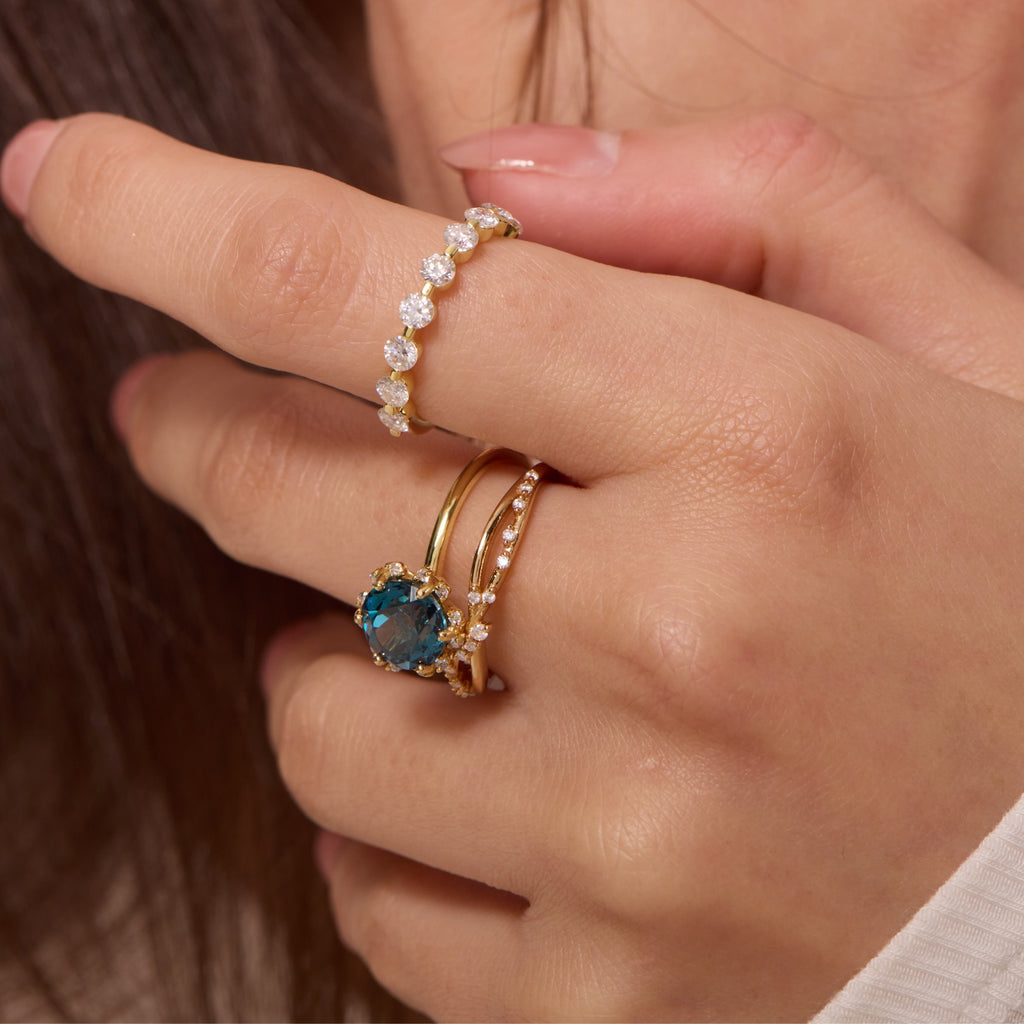 Tidal Lagoon Bold Bloom Halo Ring - Round Brilliant